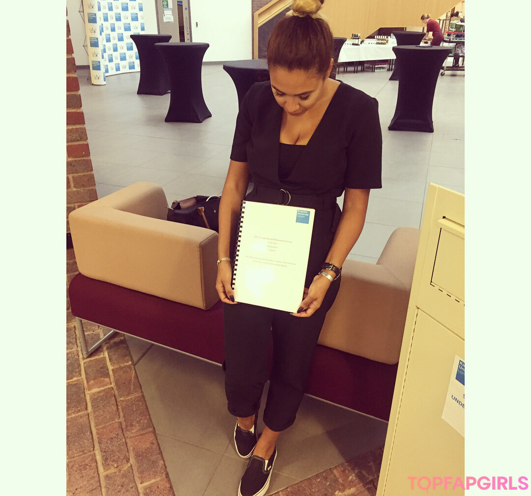 Chanelle Mauricette art model picture