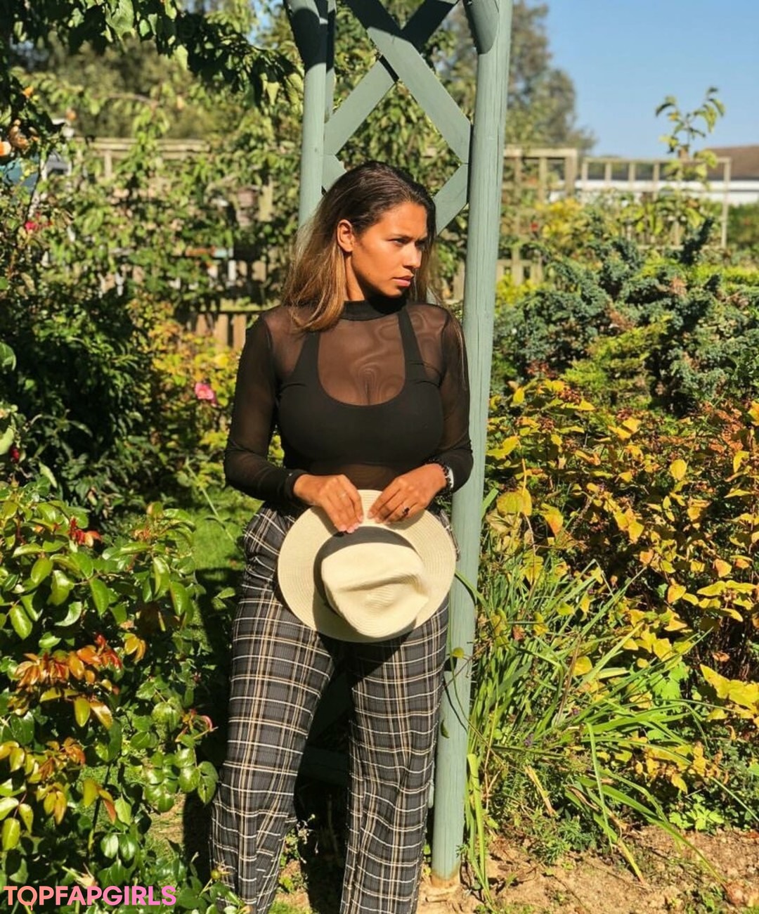 Chanelle Mauricette model xxx galleries