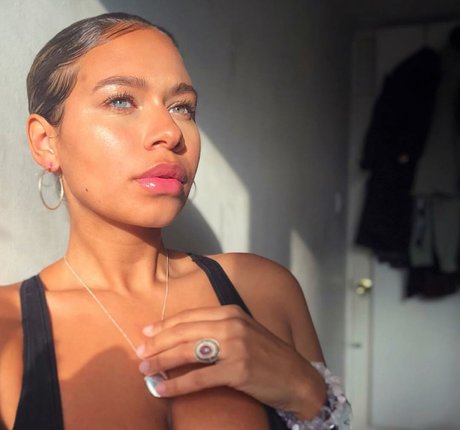 Chanelle Mauricette high quality actress image