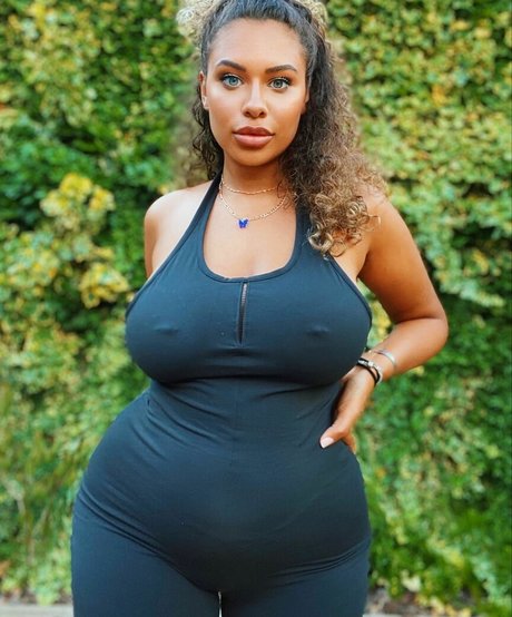 Chanelle Mauricette erotic pornstar photo