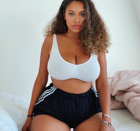 Chanelle Mauricette pornstar adult images