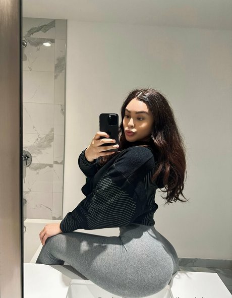 jenblanco adult model pics