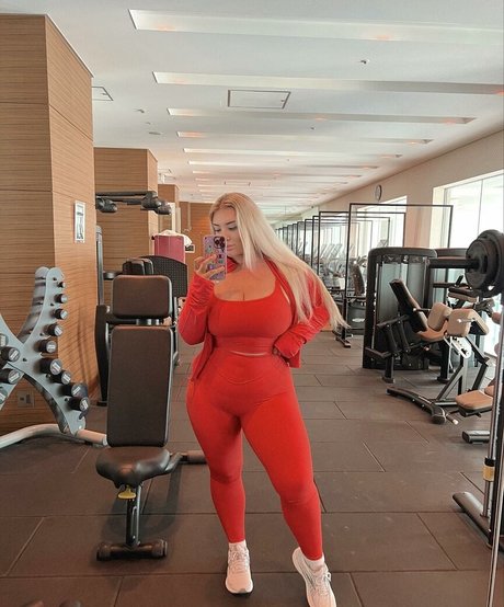 thick trans onlyfans free sexy pic