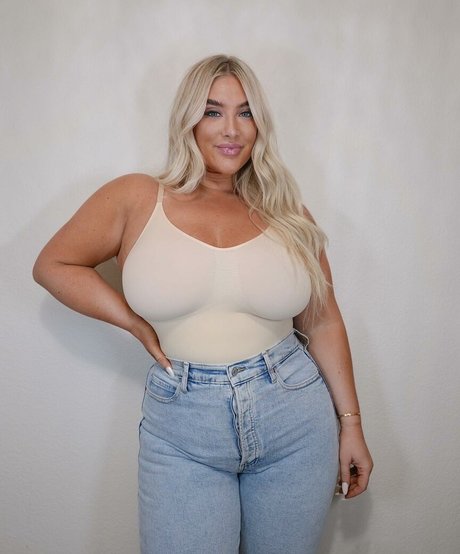 bunny xxx onlyfans adult pic