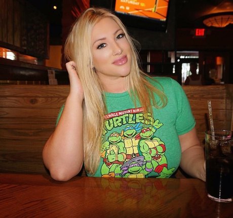 hairy legs onlyfans beautiful porn picture