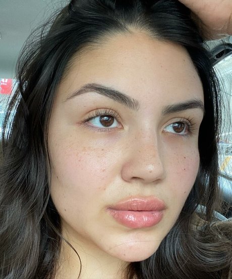 Rachel Anastacia hd model photo