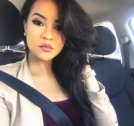 Toni Salina Chee Young star top image