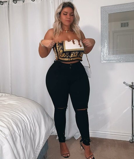 kaylanegs perfect model photos