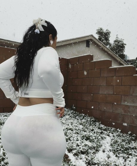 maryalicejenni model nude pic