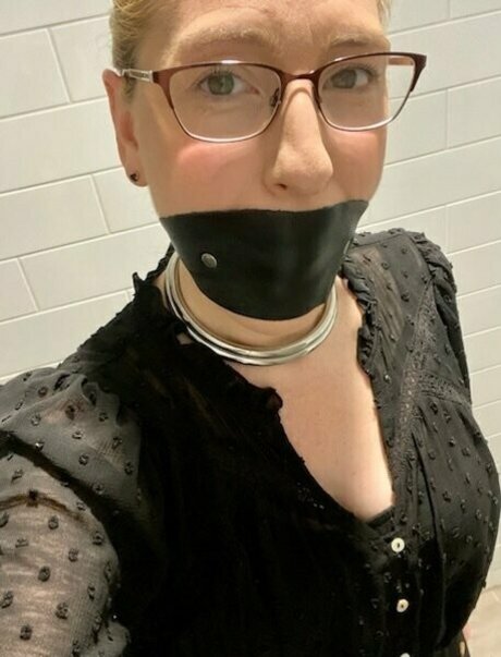 aussiebondagegirl beautiful pornstar picture