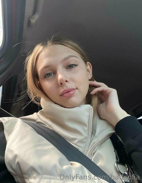 badsofiaaa model nice photos