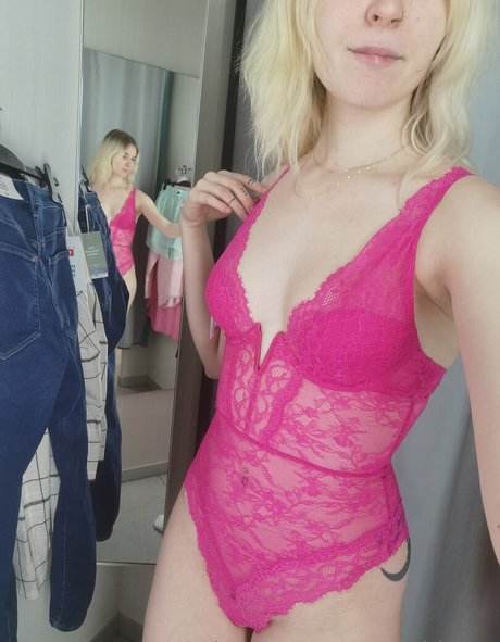 perseide xo pornstar sexy pictures