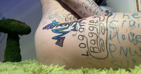 teasinglytrashed star hot gallery