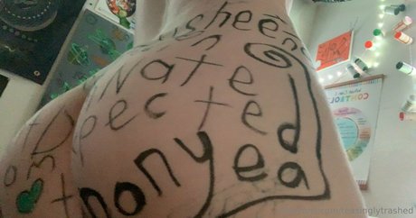 big tits brunette onlyfans xxx pics