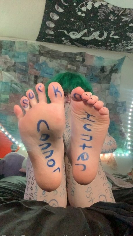 teasinglytrashed naked pornstar archive