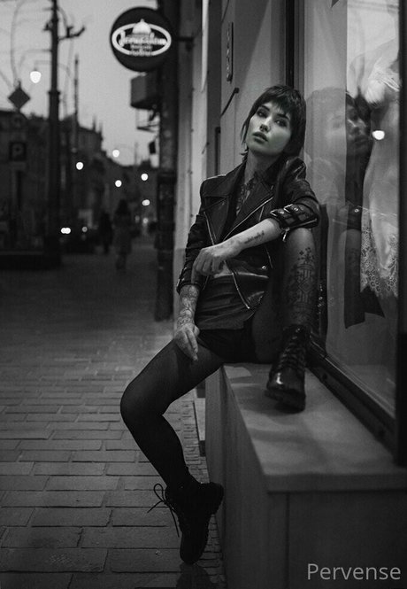 chantaise star naked pics