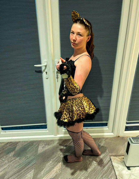 chubby mature onlyfans porno image