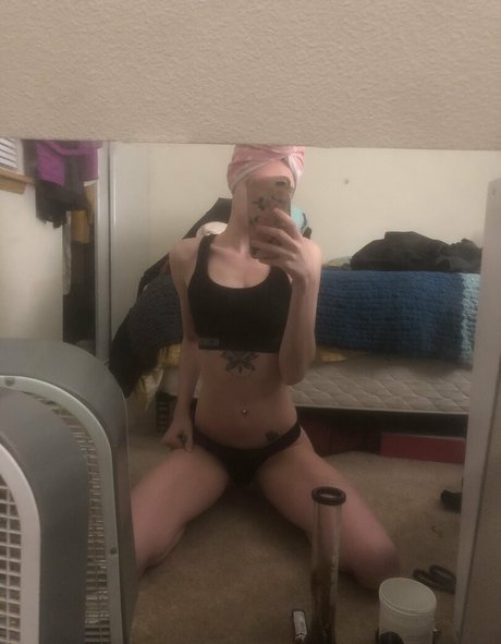 lovableliv pornstar sex pics