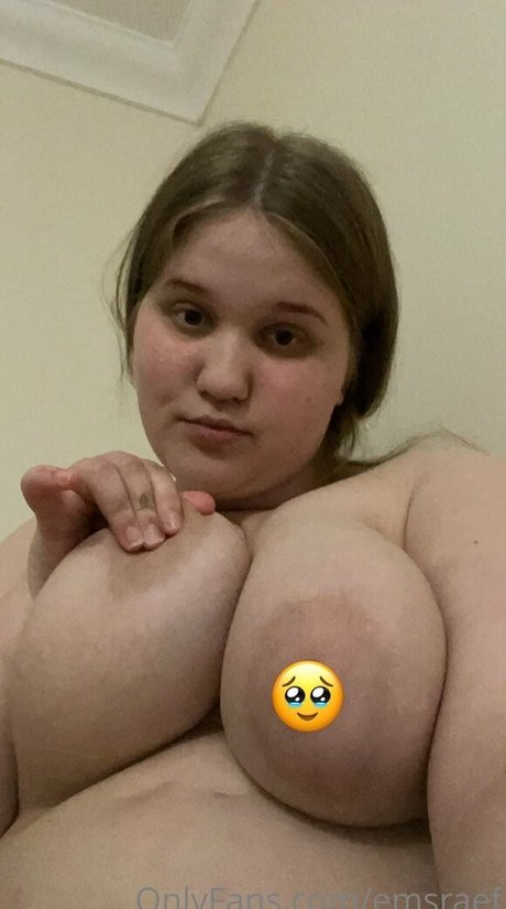 xoxrosa model nude photos