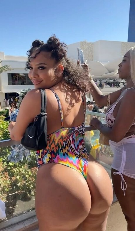 blowjob milf onlyfans beautiful naked photo