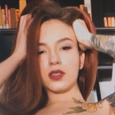 Cvrmillv model beautiful photos