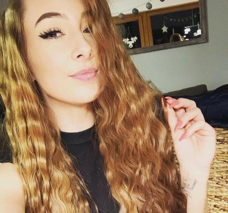 extreme onlyfans top photo