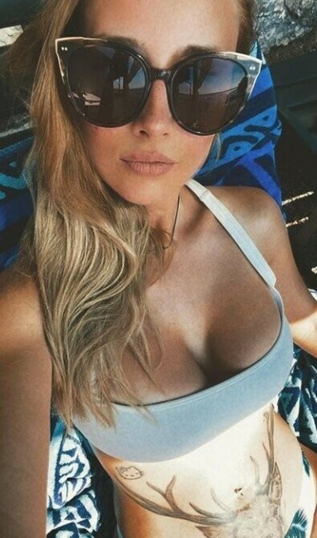 lizzzyfox star top archive