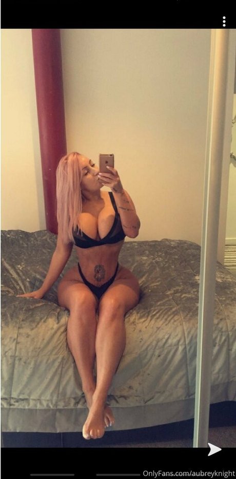 aubreyknight star top pics