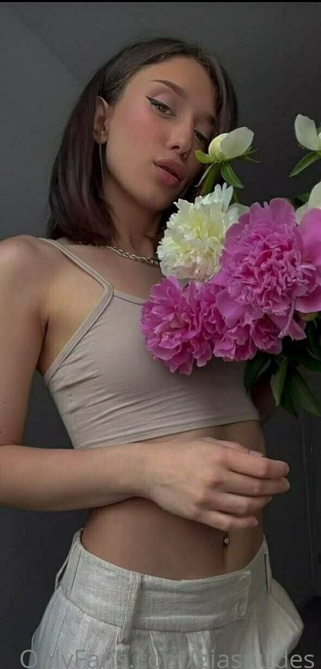 giasnudes star art pic