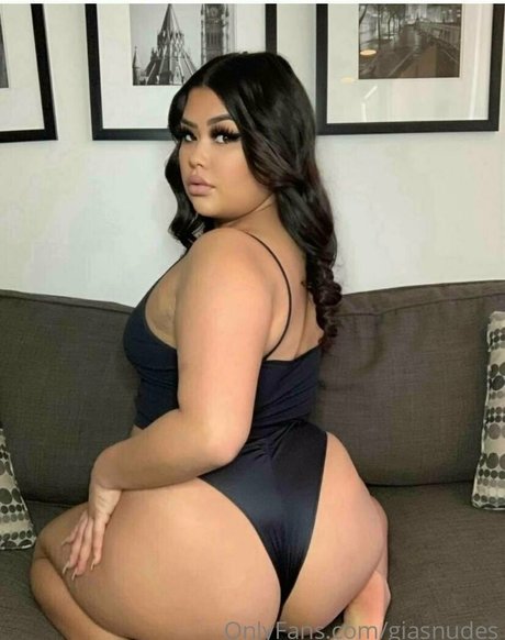 giasnudes erotic star gallery