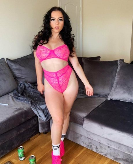 onlymaddison sexy pornstar image