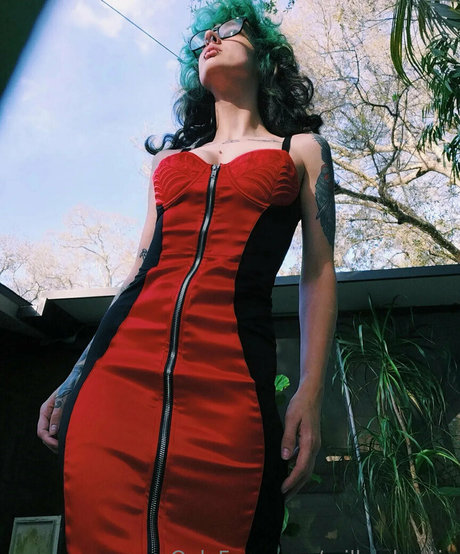 milkyghostie xxx model pics