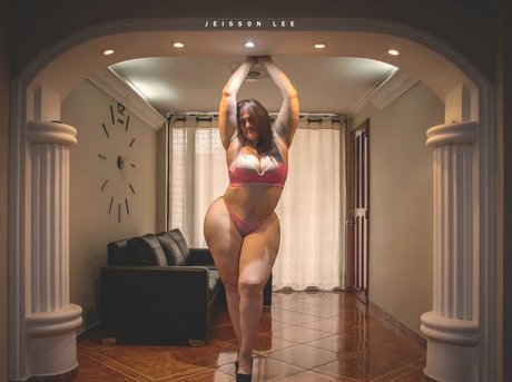 army milf onlyfans hot naked photo