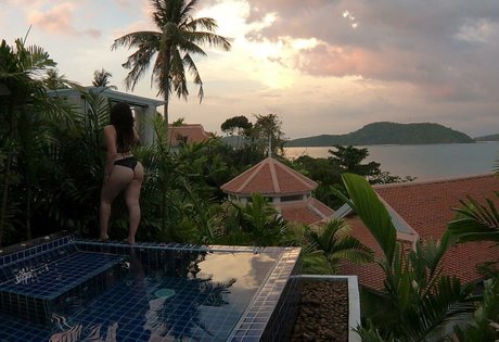 Tana Habibi model top galleries