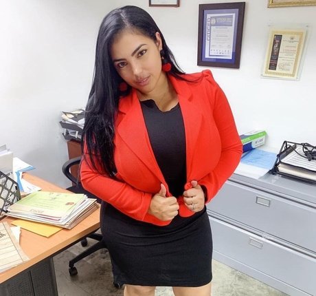 mizzissy pornstar nudes img