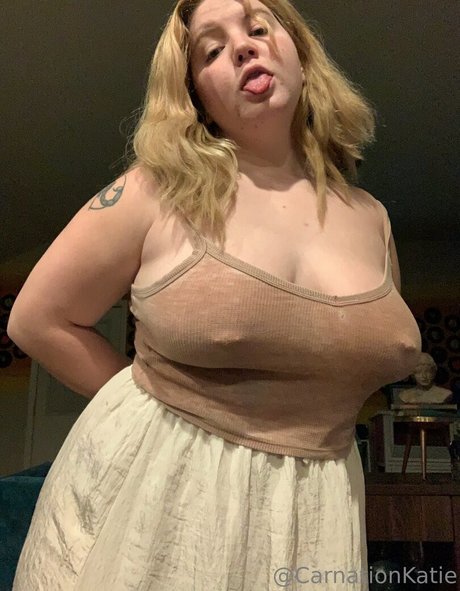 carnationkatie naked actress photo