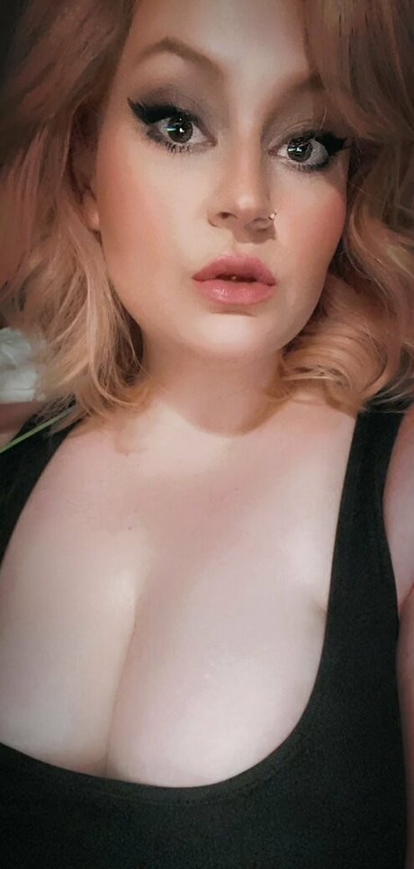 joi fully yours star adult pic