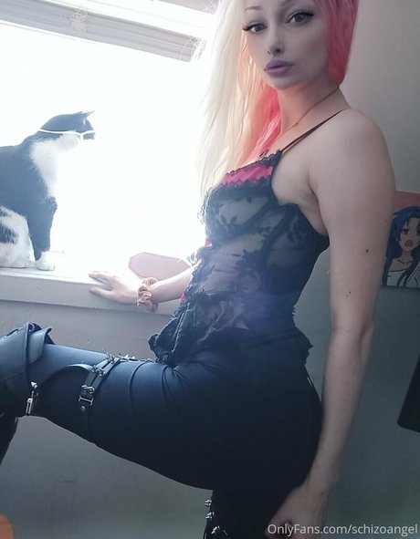 qweenaudrey beautiful model pics