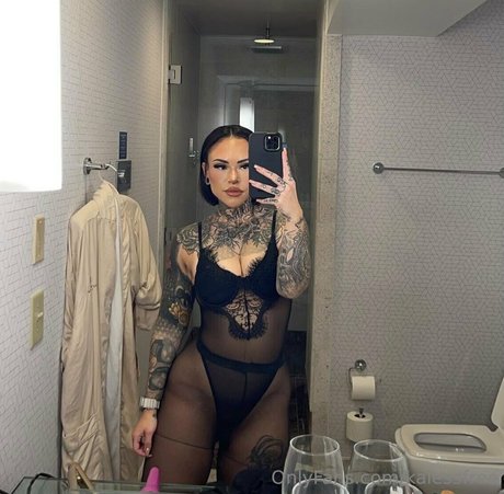 kalessfree nude star pics