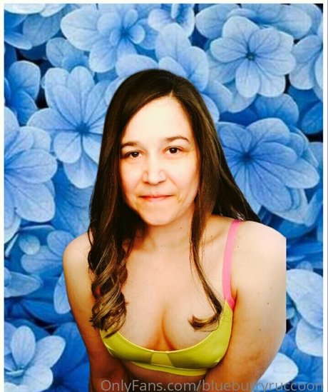 blueburryruccoon exclusive pornstar img