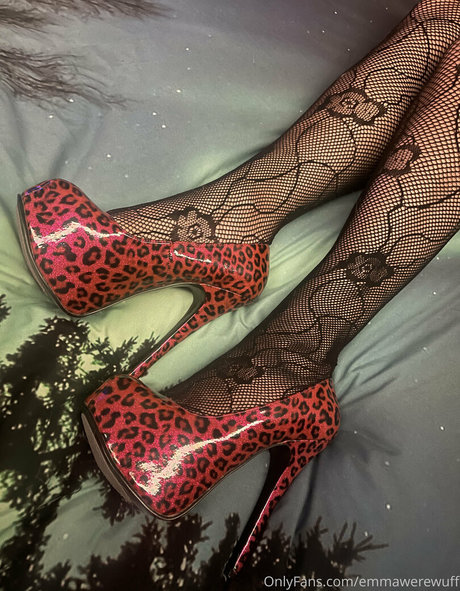 emmawerewuff erotic pornstar photos