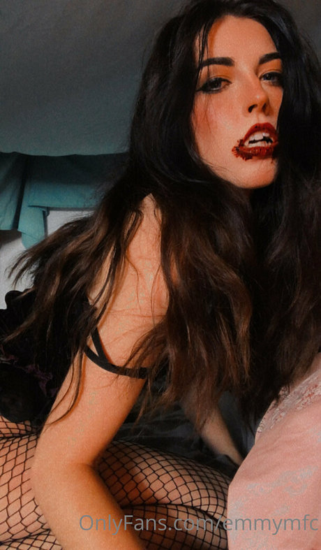 emmymfc hd star image