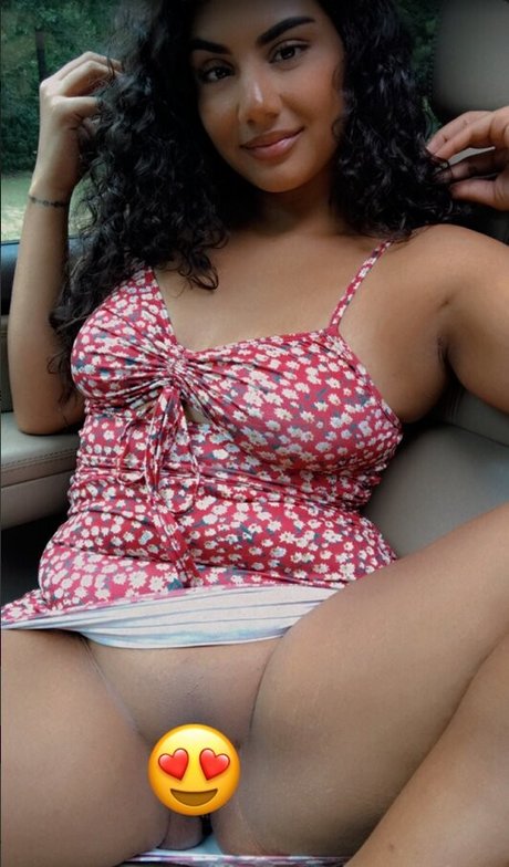 Priya Singh nude pornstar pics