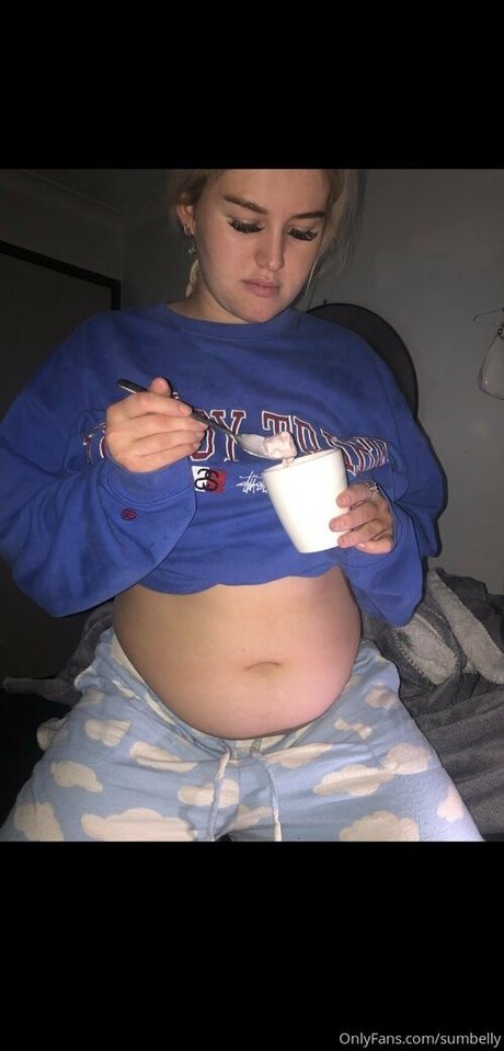 sumbelly naked star photos