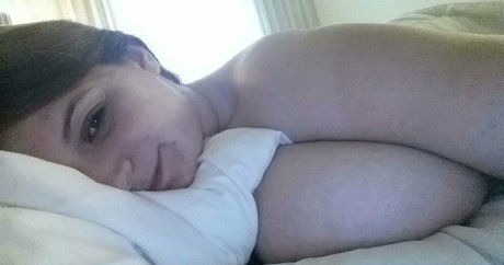 sarahrae erotic pornstar pictures