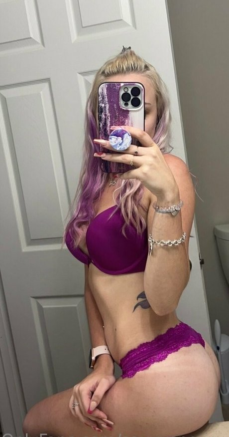 savvysnoww star free pic