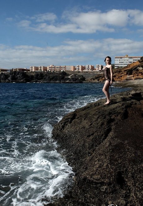 japanese blowjob onlyfans sexy images