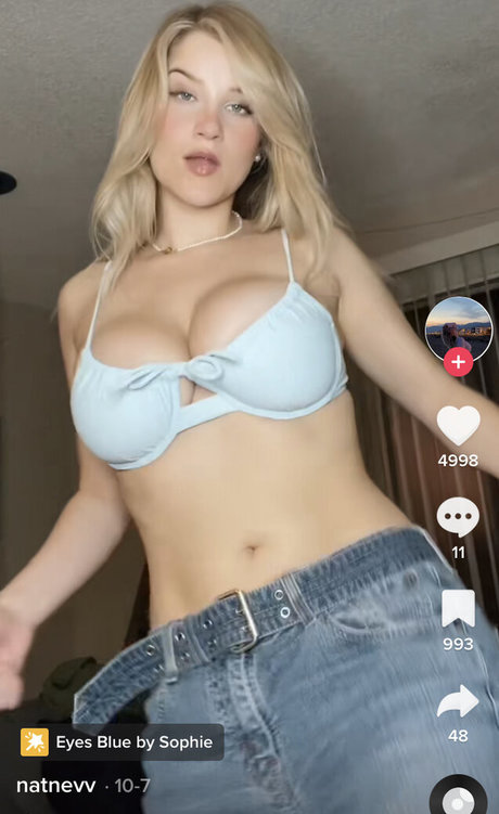 shemale outdoor onlyfans sexy nudes picture