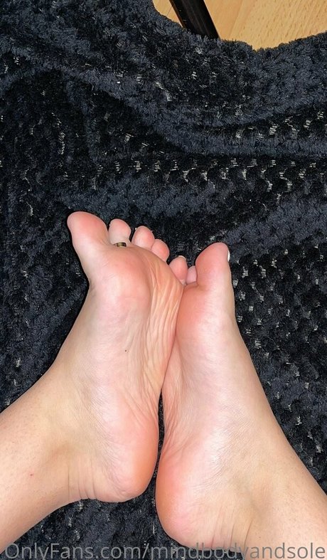 mindbodyandsole star exclusive photos