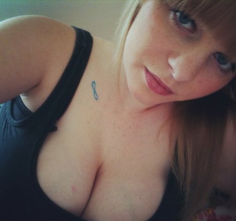 housewives onlyfans pretty image